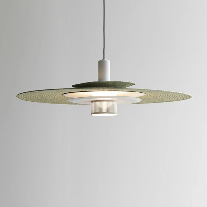 

Handwoven restaurant chandelier medieval straw hat lamp restaurant bar bar front desk