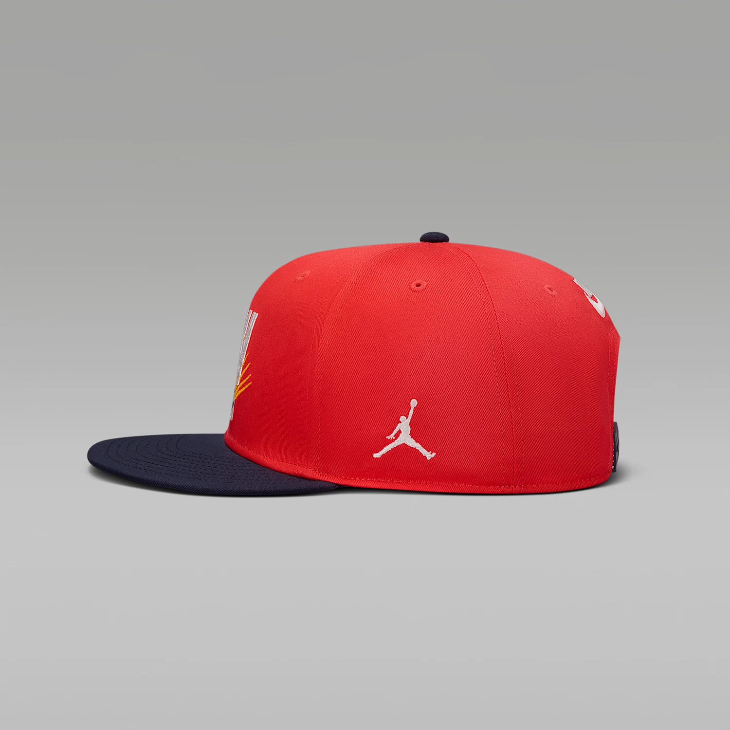 Nike genuine JORDAN men's and women's sports and leisure breathable sun shading duckbill cap IF3508-673 view 3
