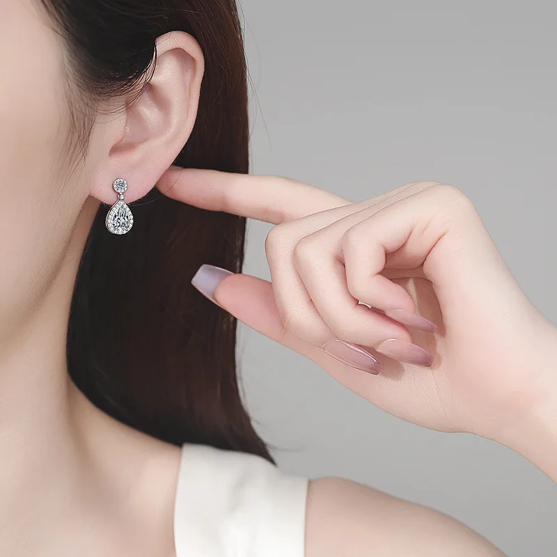 

Water Drop Earrings Women's 2CT Moissanite PT950 Platinum - 2CT water drop diamond, dazzling, banquet highlight style