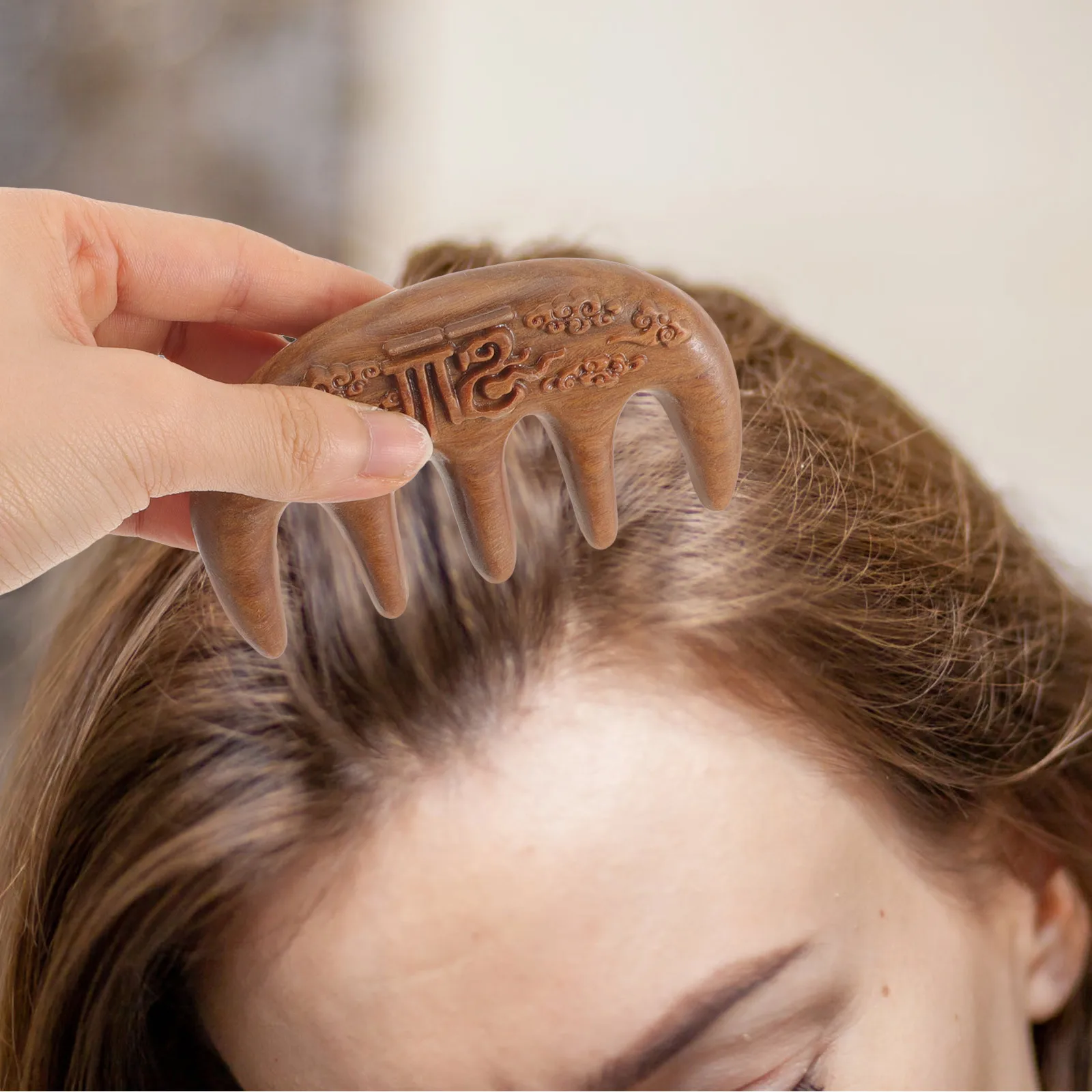 

Wooden Hair Massage Comb Wide Tooth Detangler Scalp Massage Comb Natural Wood Portable Acupoint Relaxation Tool for Hair Care