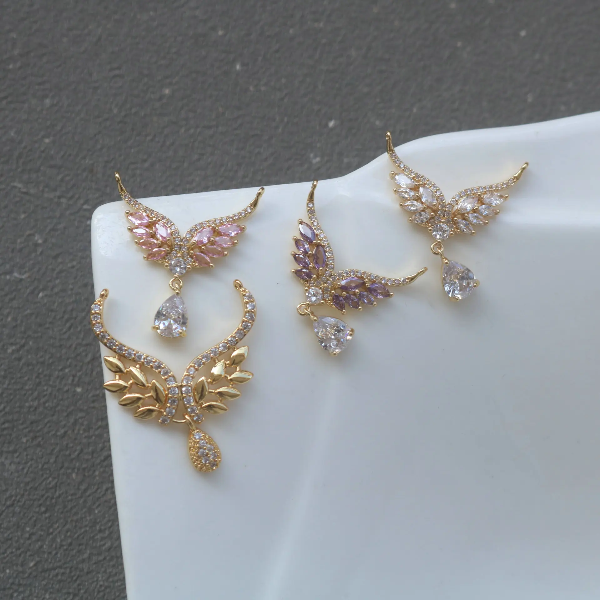 10pcs/ Bag  New Color Preserved Inlaid Zircon Horn Wings Water Drop Pendant DIY Jewelry Accessories