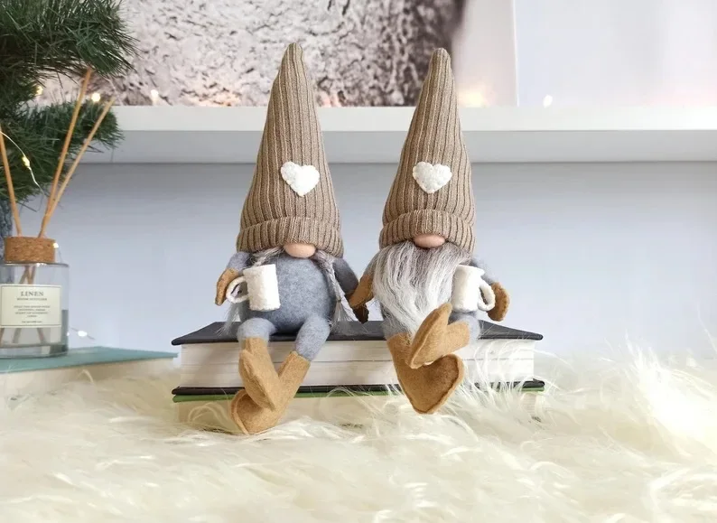 

Knitted Faceless Doll Hanging Legs Hand-ground Coffee Christmas Day Decorations Home Daily Decoration Desktop Christmas Ornament