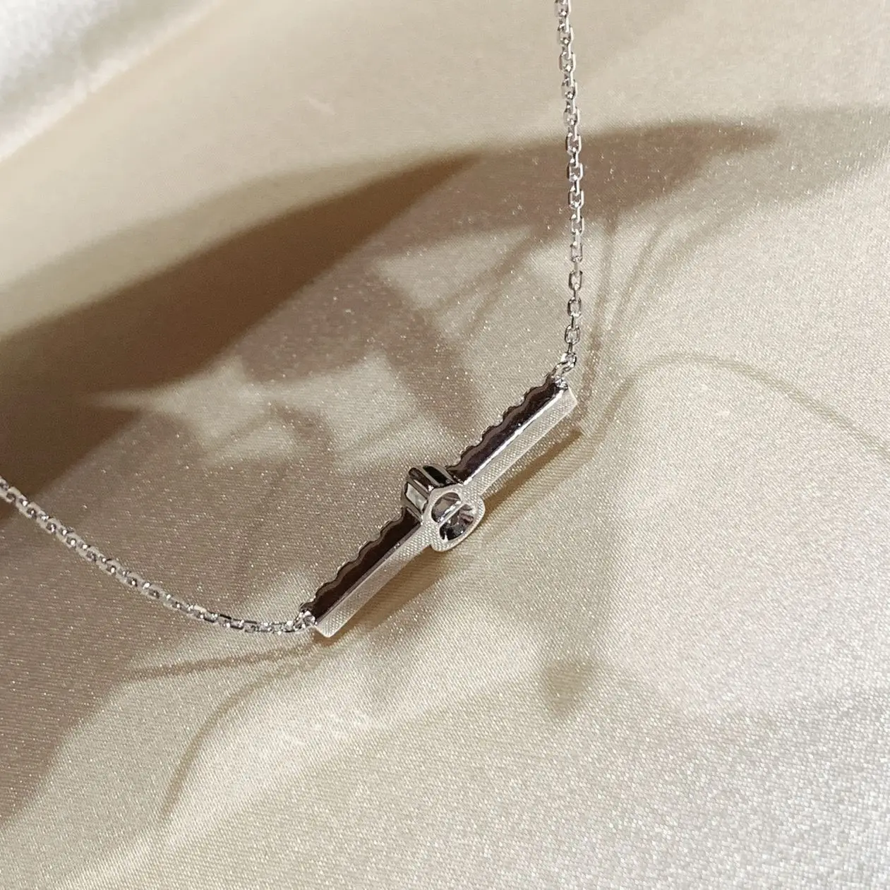 100% 925 فضة تمهيد AAA زركونيا صغيرة القرع شكل قلادة القلائد للنساء غرامة مجوهرات