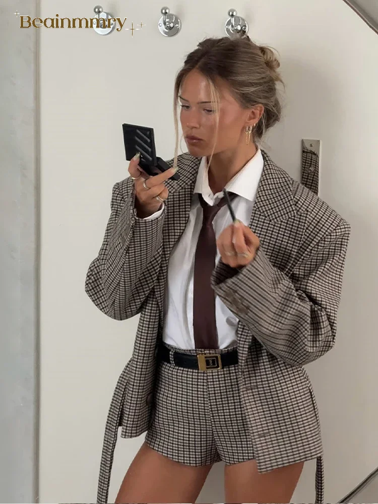 موضة منقوشة مجموعة تي شيرتات قصيرة للأطفال سيدة عادية التلبيب كم طويل واحدة الصدر سترة قصيرة دعوى 2025 عطلة ملابس شارع العليا