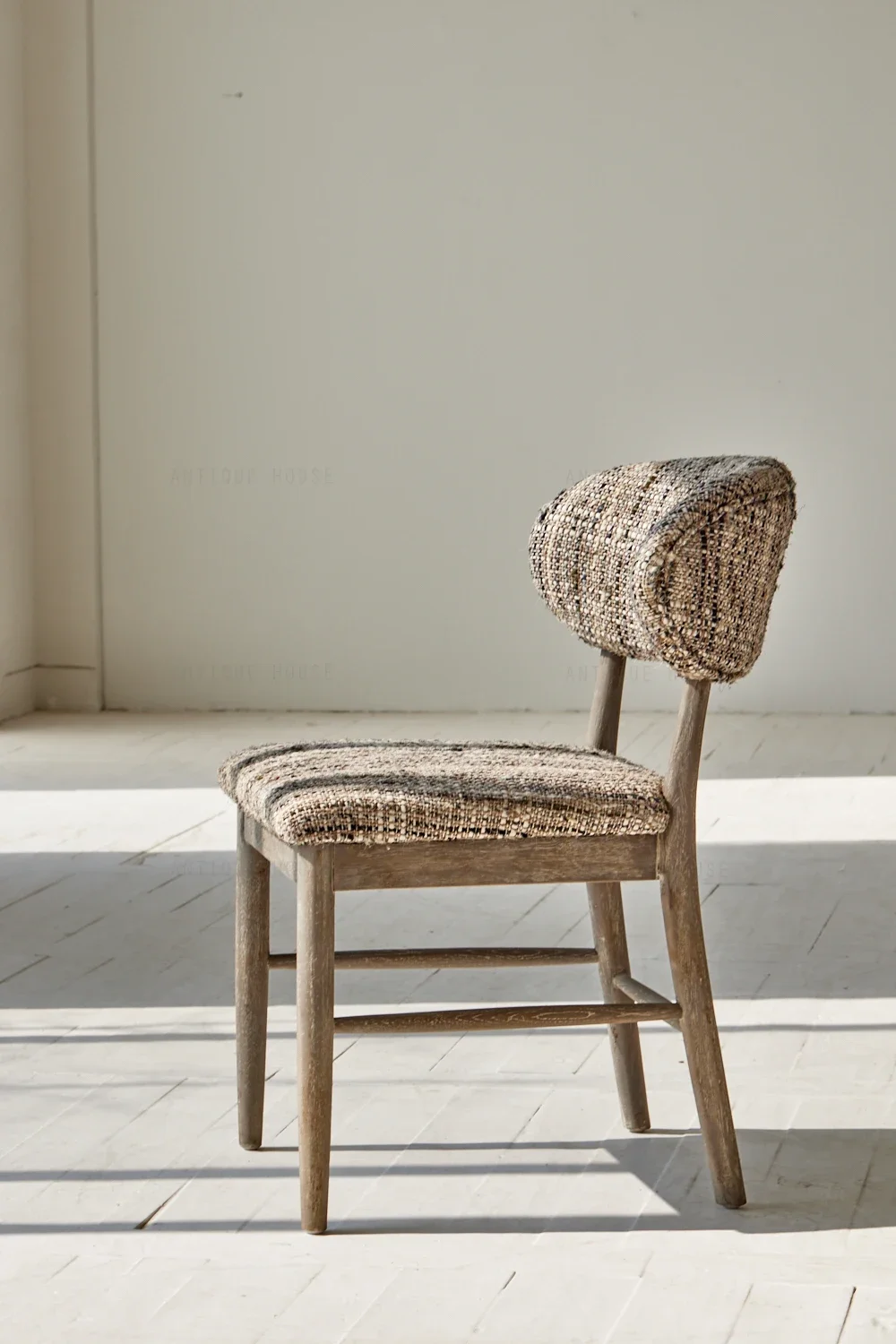 

For Classic Antique Wooden Hotel Restaurant Accent Dinning Chairs Luxury Classic Chair Wood Dining Chair