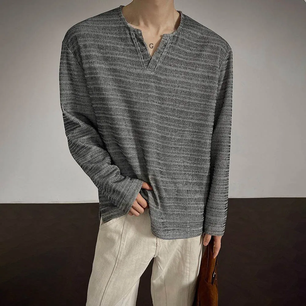 

Осенняя новая мужская полосатая футболка с длинными рукавами, американский ретро-модный тренд, свободные нишевые мужские топы для отдыха на улице, 2025 г.