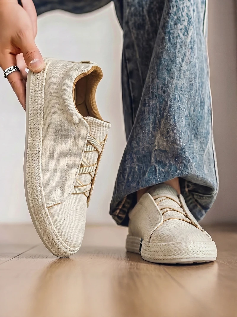 Casual Canvas Shoes for Men Lightweight Breathable Anti-Slip Grass Woven Slip-On Sneakers Trendy Footwear Spring Autumn Season