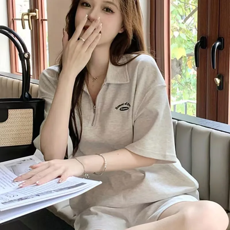 

Women's Summer Short Sleeve Casual Sports Set Thin Sweatshirt Shorts Running Two Piece Set Fashionable Breathable Loose Fit