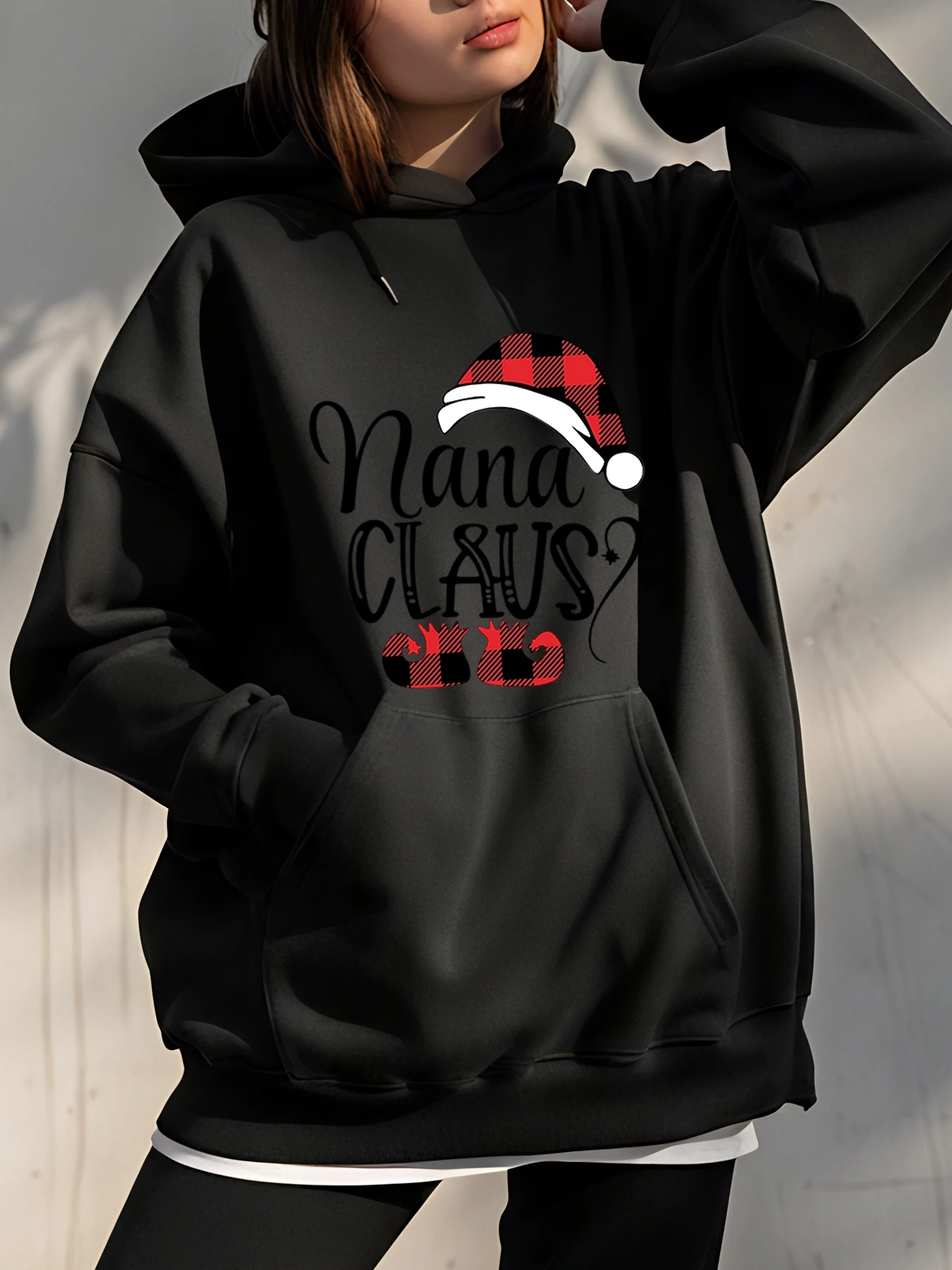 

Праздничная толстовка с капюшоном Nana Claus в клетку и дизайном сапог для женской рождественской одежды