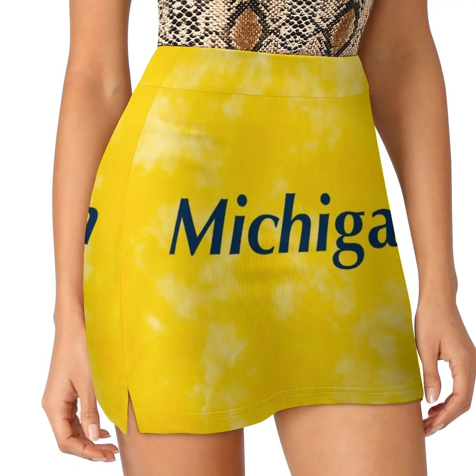 University Of Maize Background Women's skirt Aesthetic skirts New Fashion Short Skirts Mich University University Of Maize Blue