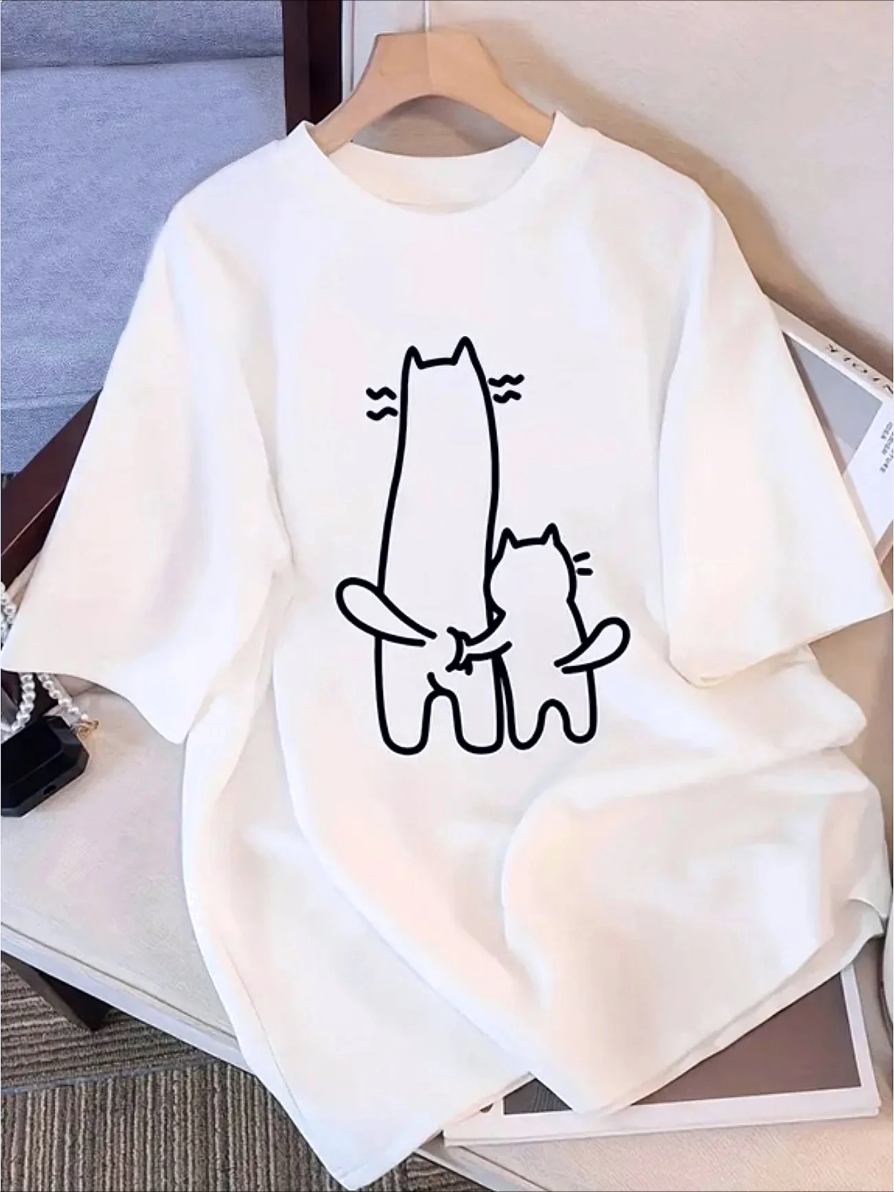 Minimalist Kitten Line Art Graphic T Shirt Y2K Cute Cat Back View Kawaii Animal Summer Short Sleeve Women Casual Vintage Tops