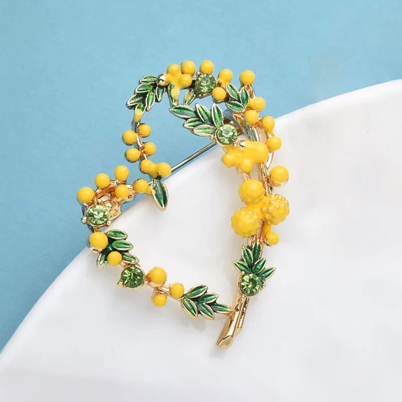 Wuli & baby 남녀공용 아름다운 과일 하트 브로치, 프렌치 스타일 에나멜, 러브 파티, 사무실 브로치 핀 선물, 2 색