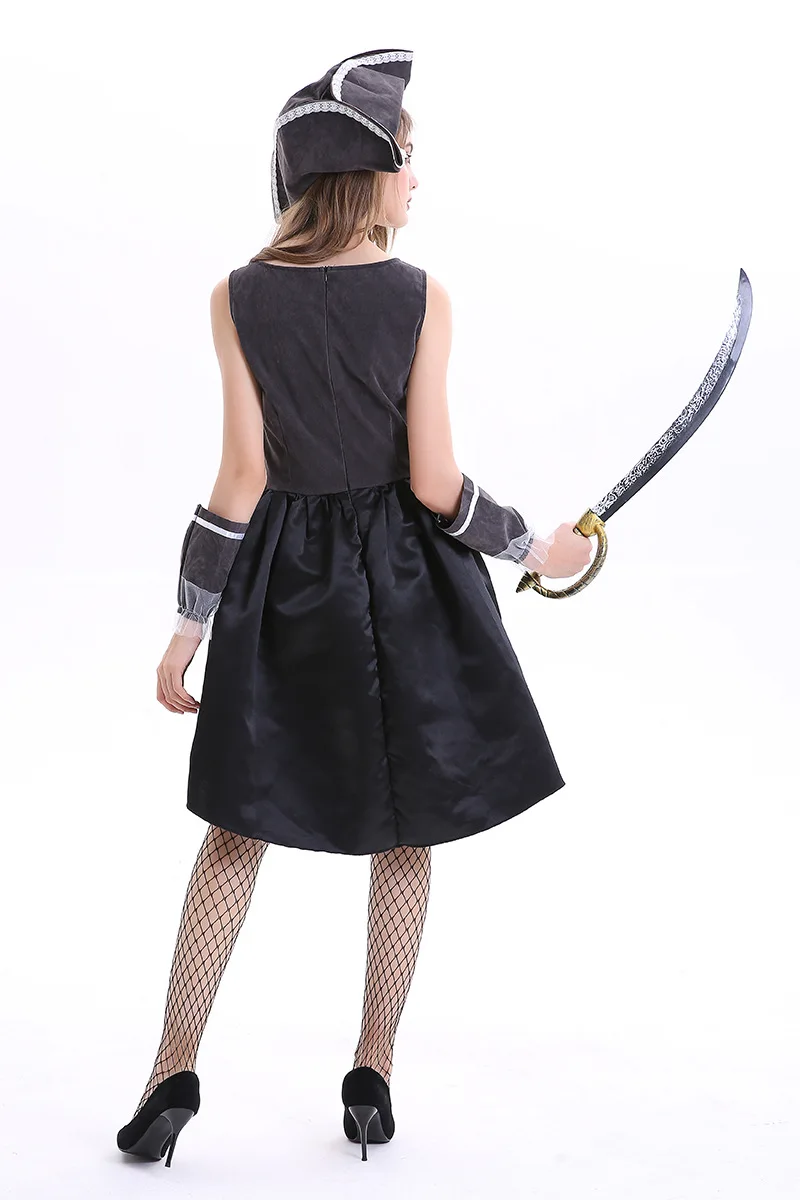 مجموعة أزياء القراصنة ذات العين الواحدة للهالوين ملابس القراصنة الخاصة بمقاسات خاصة للرجال والنساء ملابس القراصنة الكاريبي للأزواج