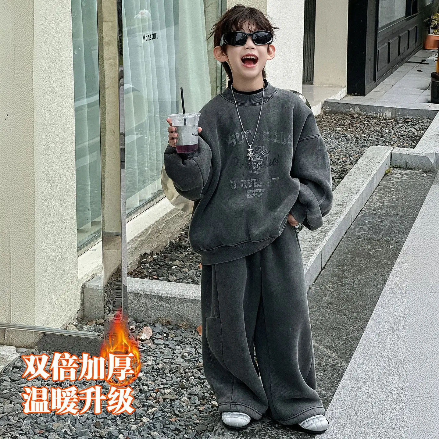 

Детская одежда, детский повседневный комплект в корейском стиле, осень-зима 2022, новый флисовый теплый свободный удобный комплект из двух предметов для мальчиков в стиле ретро