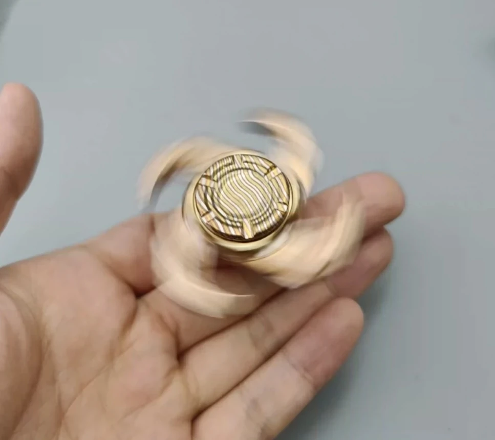 Brinquedo de descompressão EDC Hope mokume spinner usado