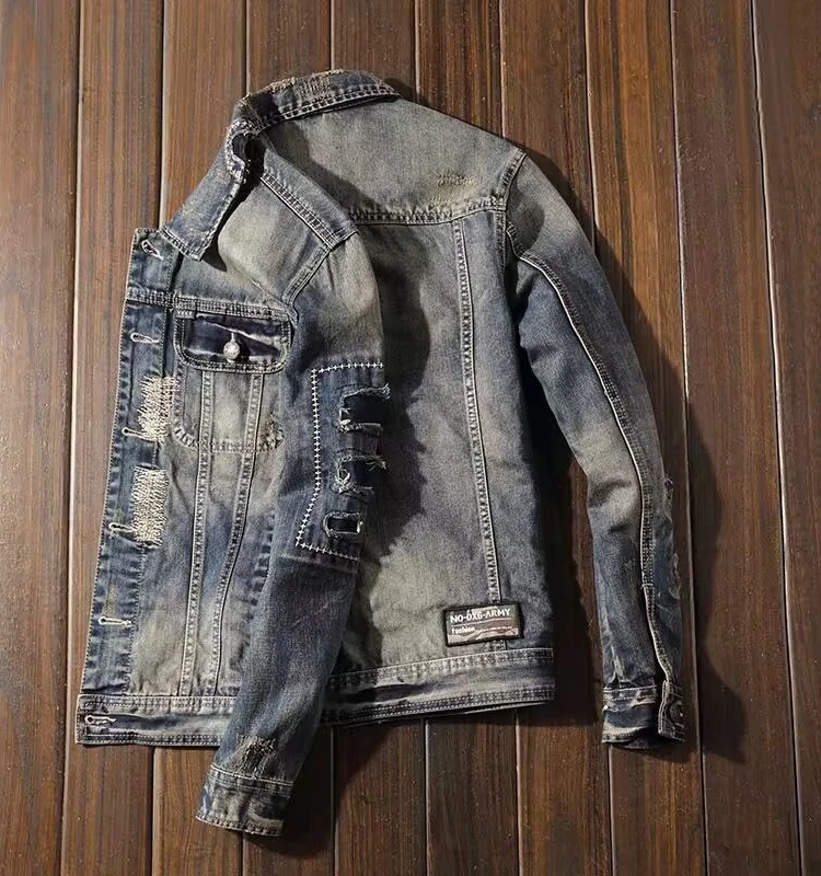 

Осенняя новинка: Мужская джинсовая куртка Slim Fit класса люкс с рваными элементами, вышивкой и пэчворком, повседневная верхняя одежда с длинными рукавами