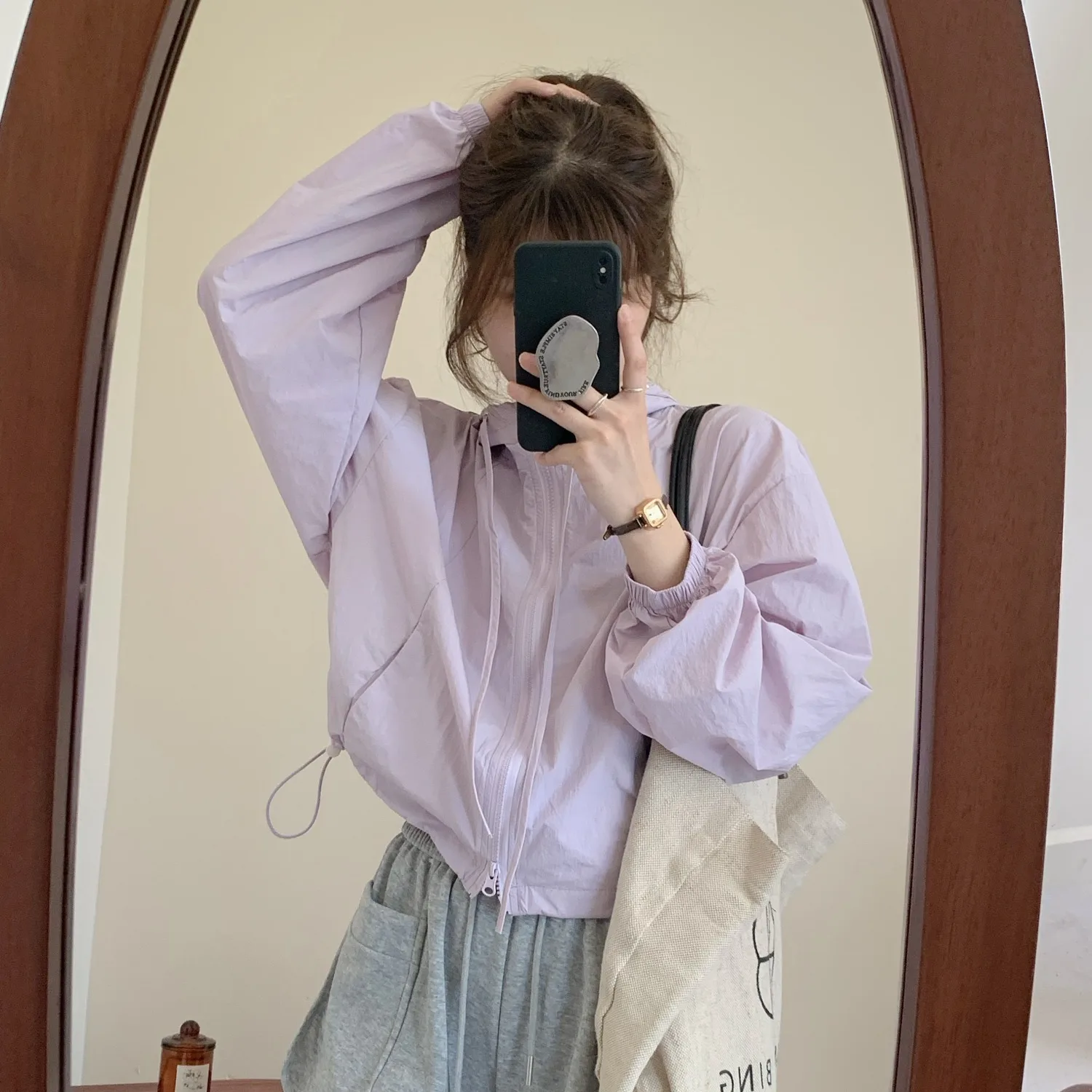 

4-цветные куртки женские солнцезащитные с капюшоном дышащие укороченные свободные студенческие популярные для отдыха уютные Ulzzang шикарная верхняя одежда на шнурке