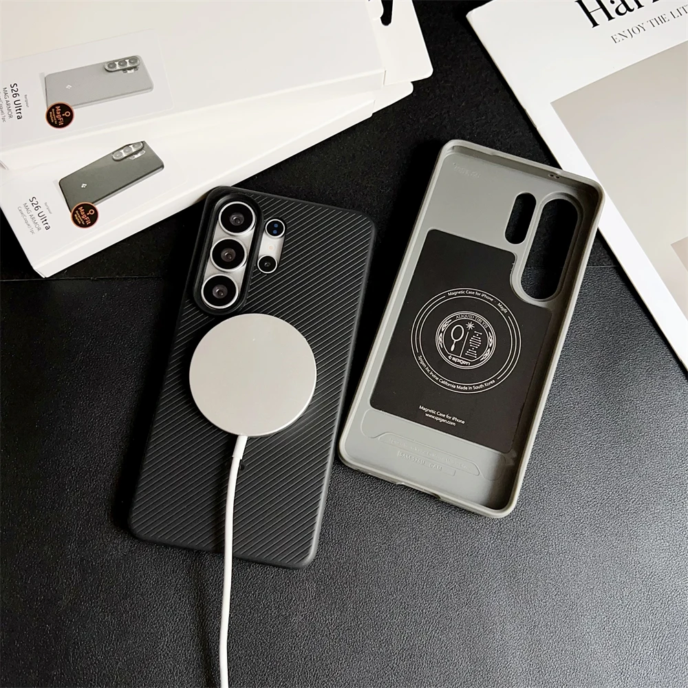 Etui Spigen TPU Magnetic Case do Samsung Galaxy S26 S25 Ultra S26 Plus S25 z obsługą bezprzewodowego ładowania Magsafe, odporne na wstrząsy, matowe, miękkie etui. — zdjęcie produktu 4