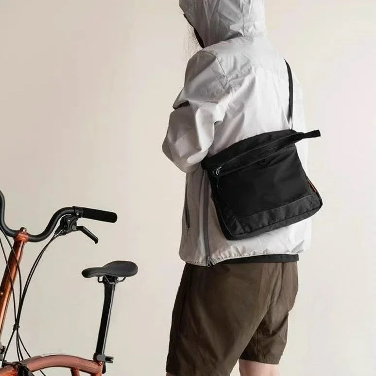 

Commuting Cycling One Single Bags One Shoulder Crossbody Bag for Both Men and Women
