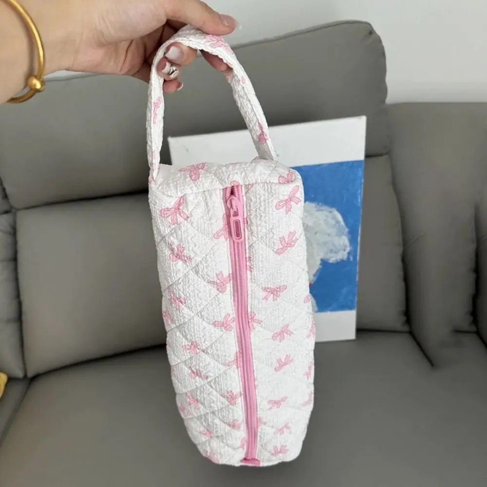 حقيبة تخزين مجفف الشعر الحلوة على شكل زهرة الفهد حقيبة تخزين بكرة الشعر مع مقبض من مادة ناعمة حقيبة مستحضرات التجميل للاستخدام أثناء السفر