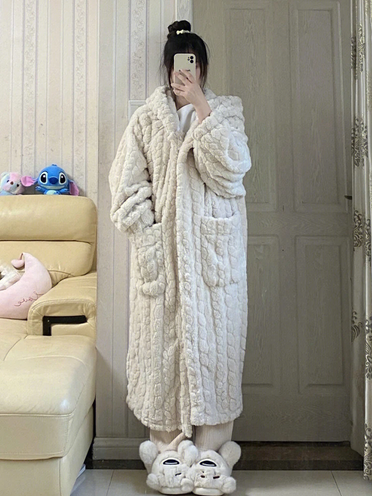 

Embroidered Coral Fce Spwear Women's Thiened Winter Home Robe Long Sve Mid-length Hooded Color