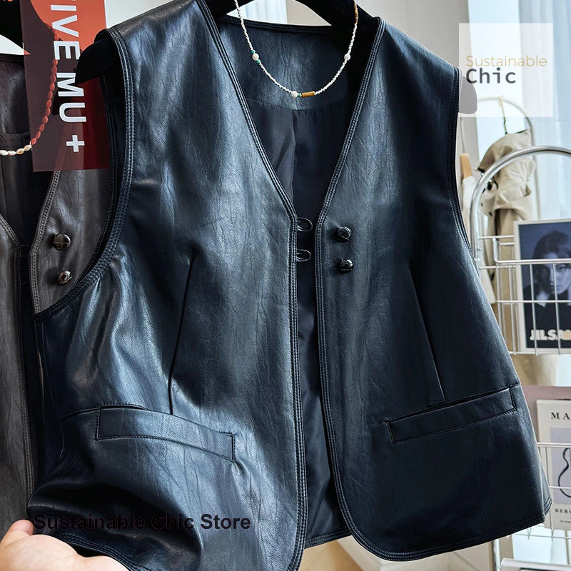 

French style fashion high-grade leather vest vest female autumn and winter retro temperament relaxed casual Joker coat top.