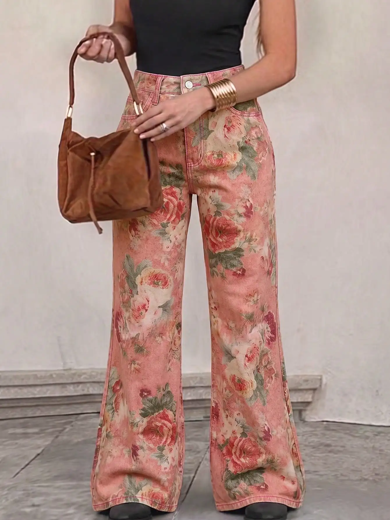 Fashionable Loose Long Women's Jeans, Pink Floral Pattern, Casual Elegant Design, With Pockets