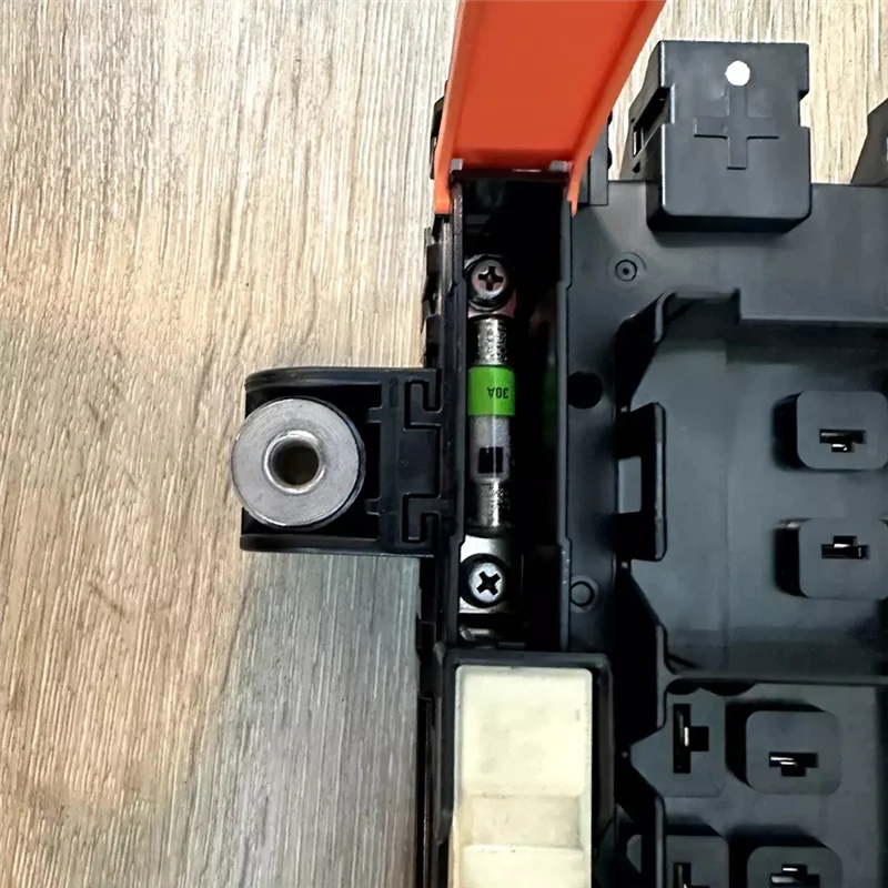 

Reliable-37514G0000 37514-G0000 Car Battery Power Relay For Hyundai Sonata Hybrid Kia Optima Hybrid 2016+