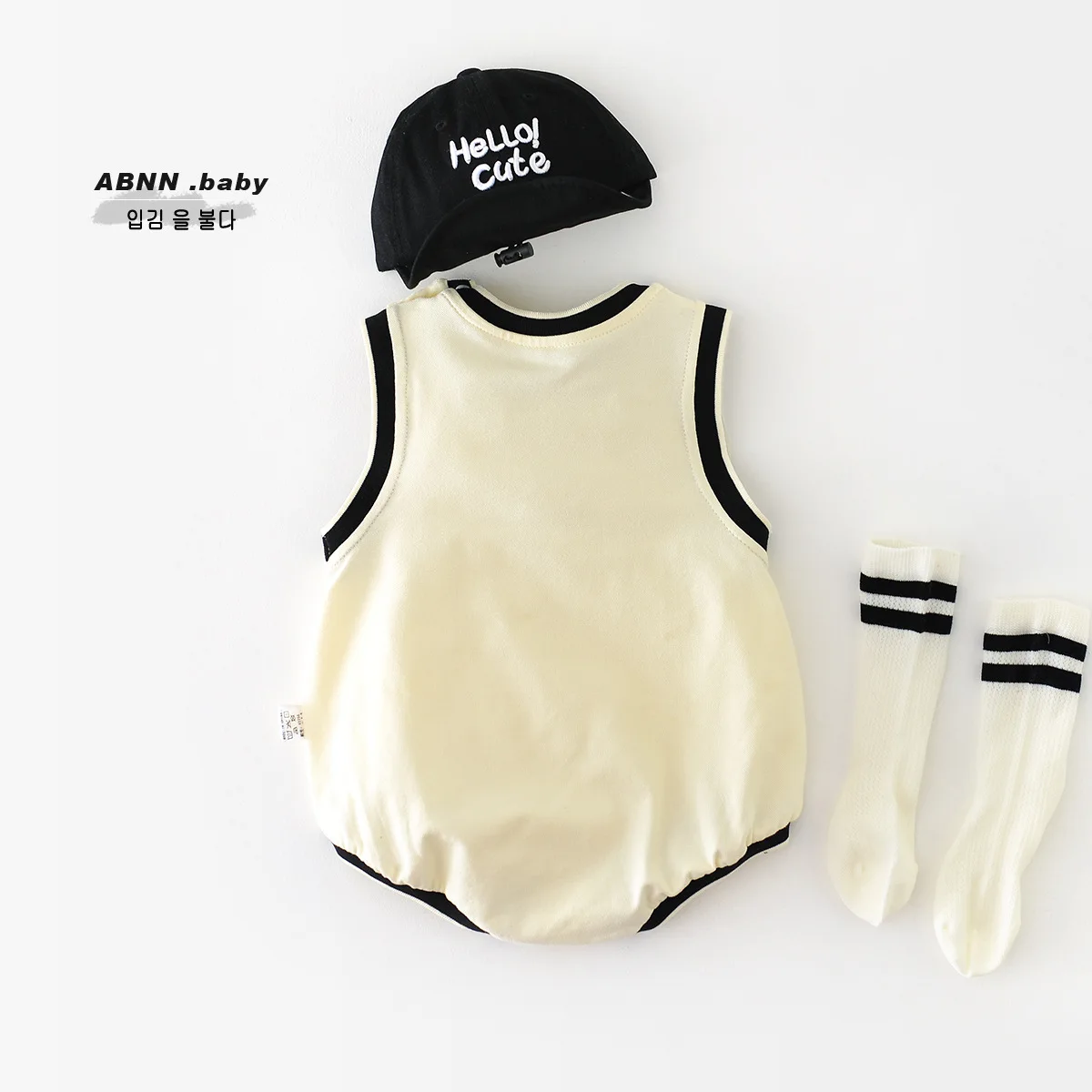 Summer 2024 ins baby boys romper muslin sleeveless letter thin newborn boys bodysuit loose simple infant boys outfits