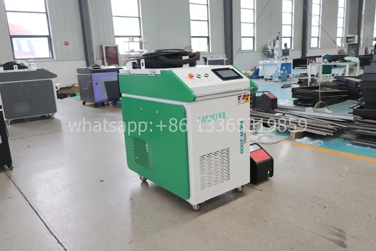 3000W Laser Welding Machine Fiber Laser Welding Cutting And Cleaning Machine 3 In 1 Functions