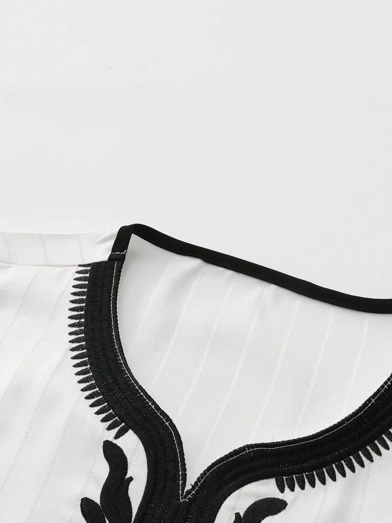 رداء طويل تقليدي للرجال المسلمات باللون الأبيض الراقية على الطراز المغربي الرائع المطرز للرجال رداء طويل رداء صلاة غير رسمي #4