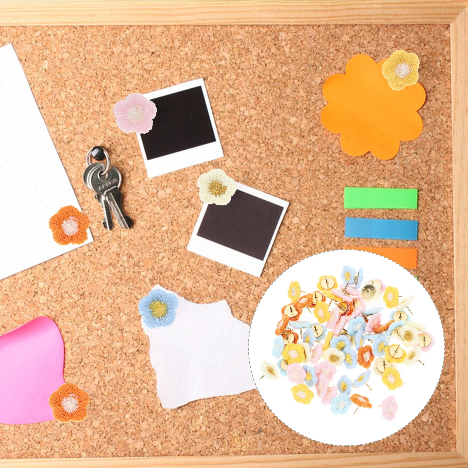 

60Pcs Compact Flower Shaped Thumbtacks Wear-Resistant Convenient Push Pins for Office Map Cork Board Art Crafts