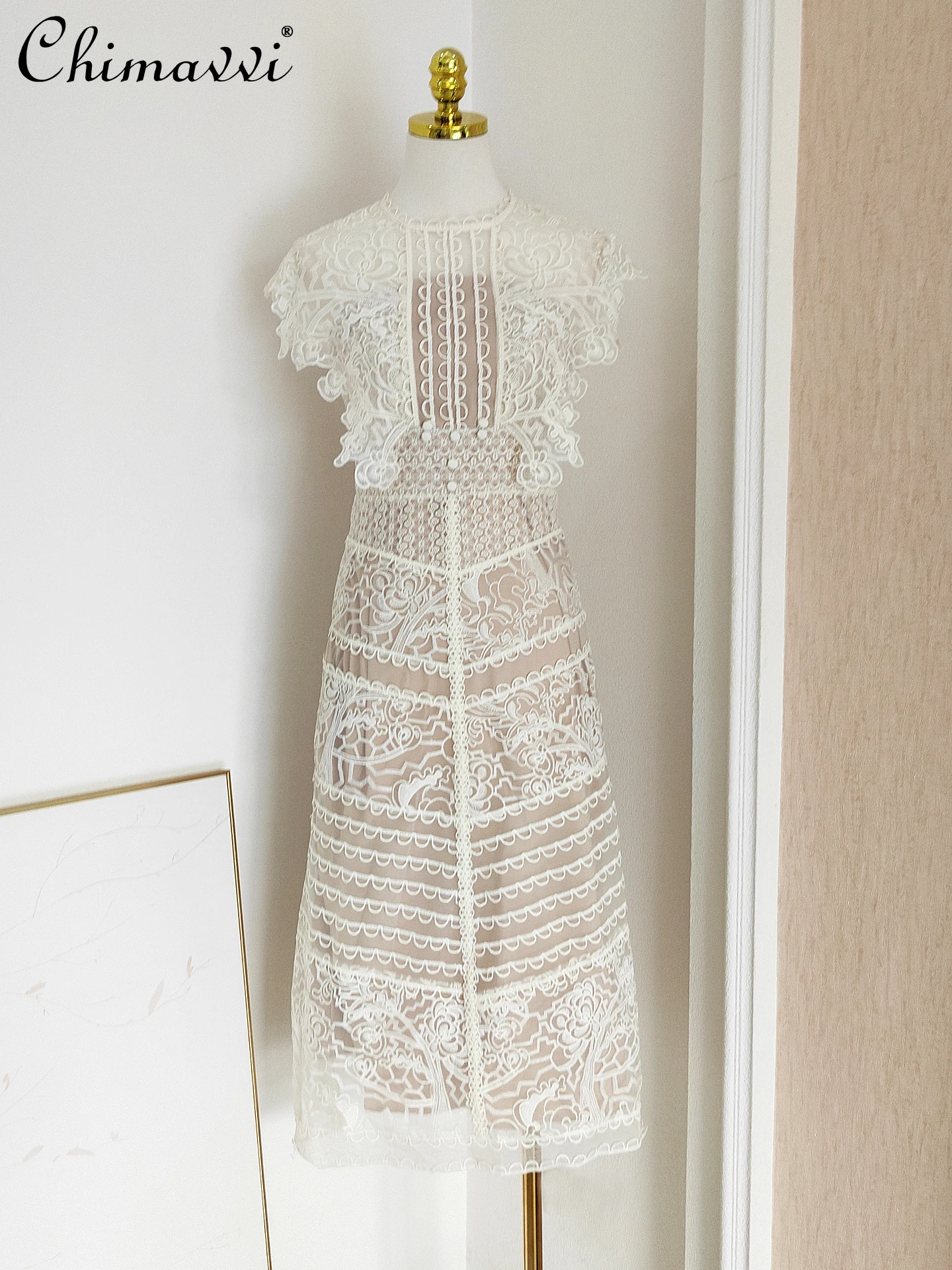 

French Elegant Temperament Socialite Mesh Splicing Embroidery Crew Neck Sleeveless High Waist Slim A-line Long Party Dress Women