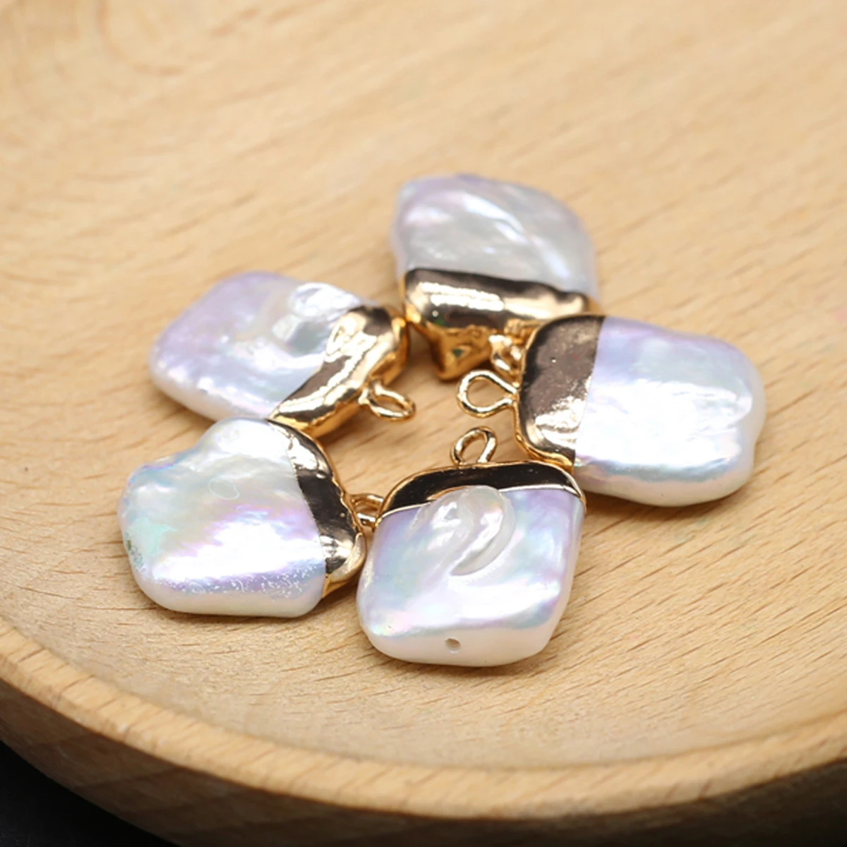 1pc 21x15mm Weiße Natürliche Süßwasser Perle Anhänger Quadrat Charms für Schmuck Machen Liefert DIY Halskette Ohrringe zubehör