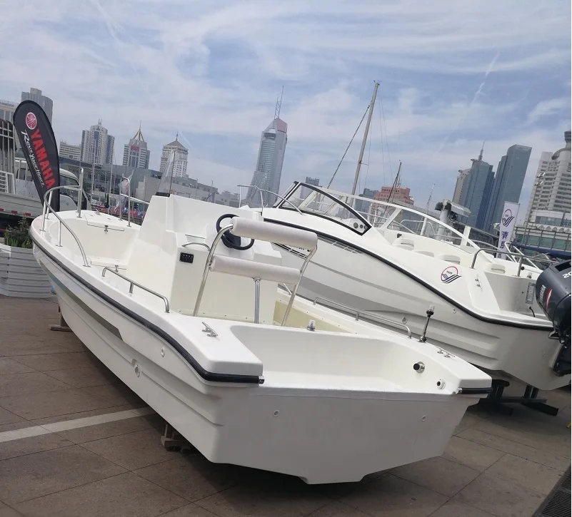 26-Foot Sailing Fiberglass Long Fishing Panga Boat with Outboard Engine Fiberglass Hull for Passenger Boats