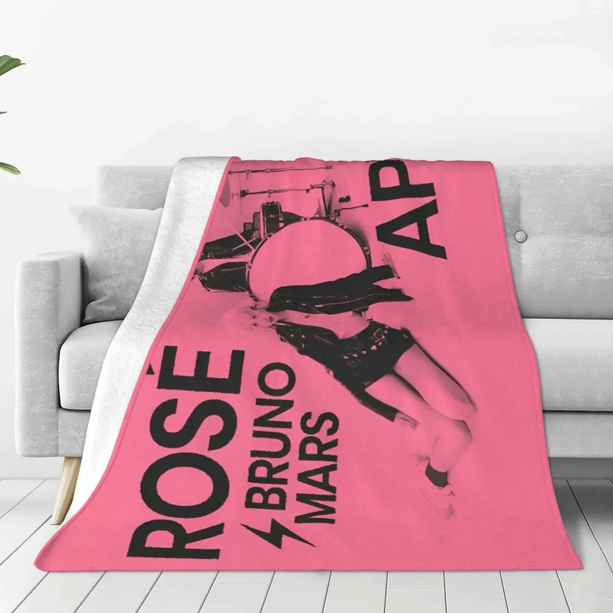 ROSE Bruno Mars APT Apateu Soft Warm Blanket Travel Plush Throw Blanket Comfortable Home Decor Flannel Bedspread Sofa Bed Cover