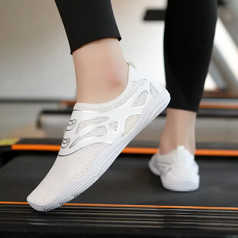 Couple Aqua Shoes For Women Men Barefoot Swimming Shoes Breathable Quick-Dry Beach Shoes