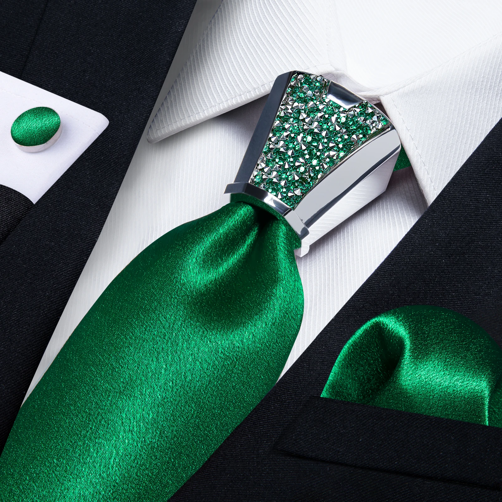 

Green Solid Satin Neck Tie for Men Wedding Party Suits Accessories 8cm Silk Tie Pocket Square Cufflinks Plastic Tie Buckle Gift