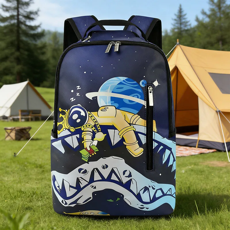 Mochila de estilo urbano hip-hop con un diseño de suelo pintado con aerosol y un diseño a cuadros. Esta es una nueva mochila estampada ligera y moderna, también una elegante bolsa para ir al trabajo, una bolsa de viaje de gran capacidad, una mochila de almacenamiento multifuncional, con correas ajustables para los hombros, adecuada para adolescentes, para la temporada de regreso a clases, el mejor regalo para el día de San Valentín, un regalo para amigos o para regalar, un regalo para hombres, un regalo interesante.