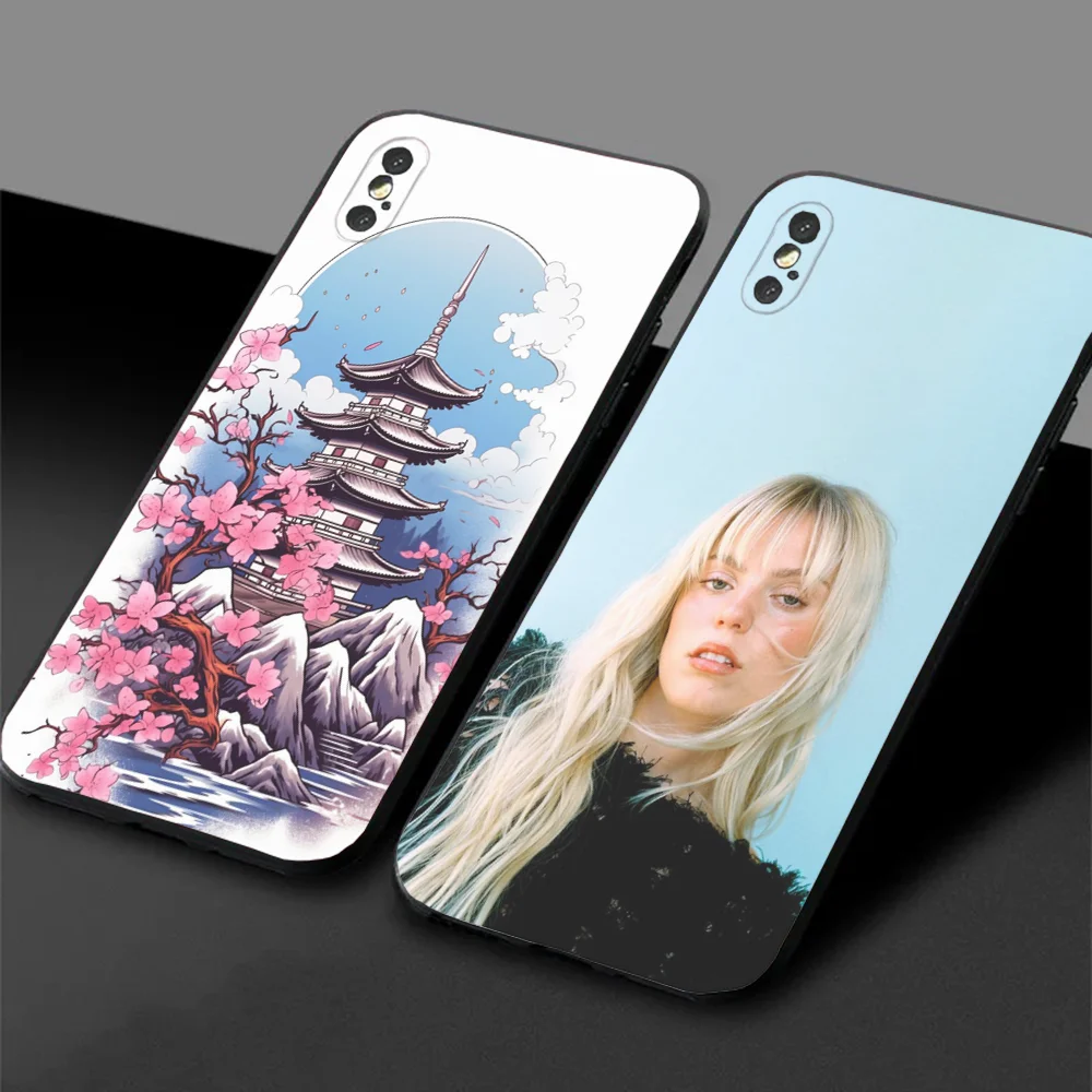 

Japanese Art Temple Sakura Phone Case For Samsung S24,23,22,30,21,10,9,Ultra,Plus,Lite,FE,5G Black Soft Case