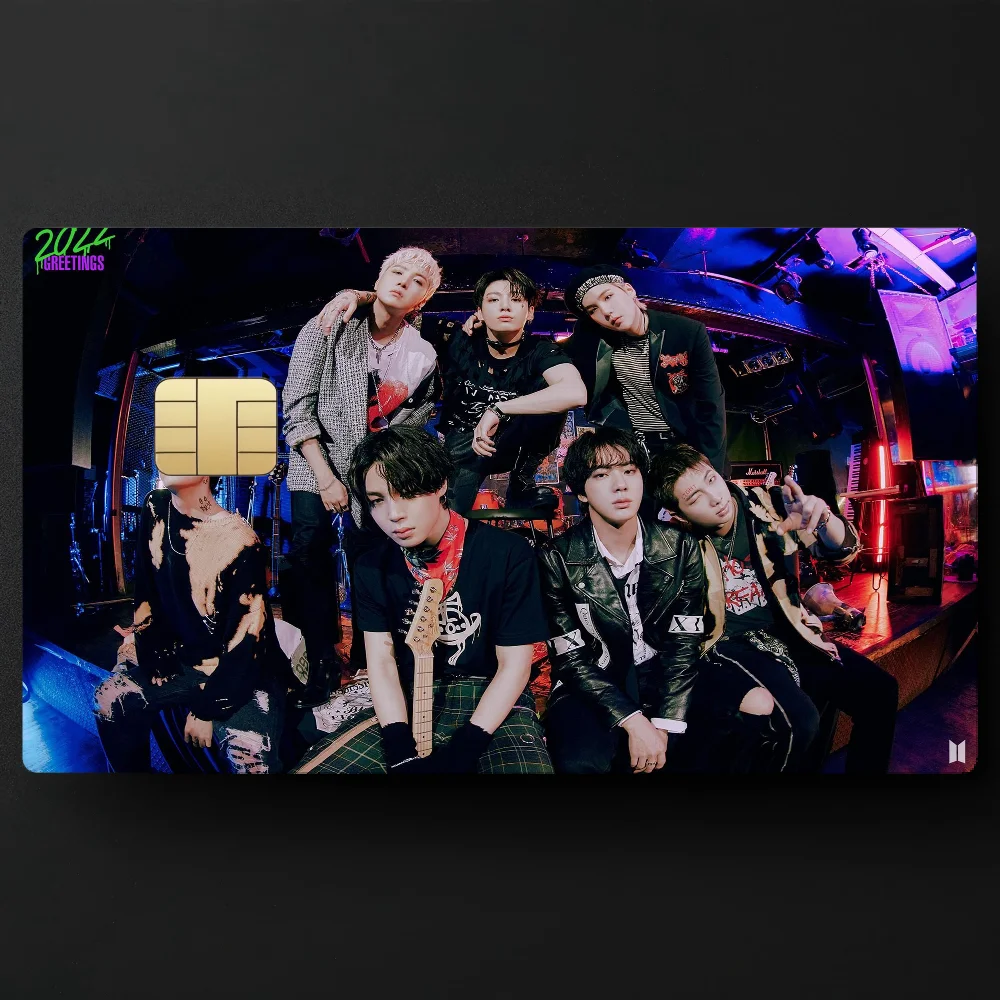 ديناميت Kpop Boys أنيمي الغطاء الأمامي فيلم ملصق الجلد لبطاقة الخصم الائتمان رقاقة صغيرة كبيرة