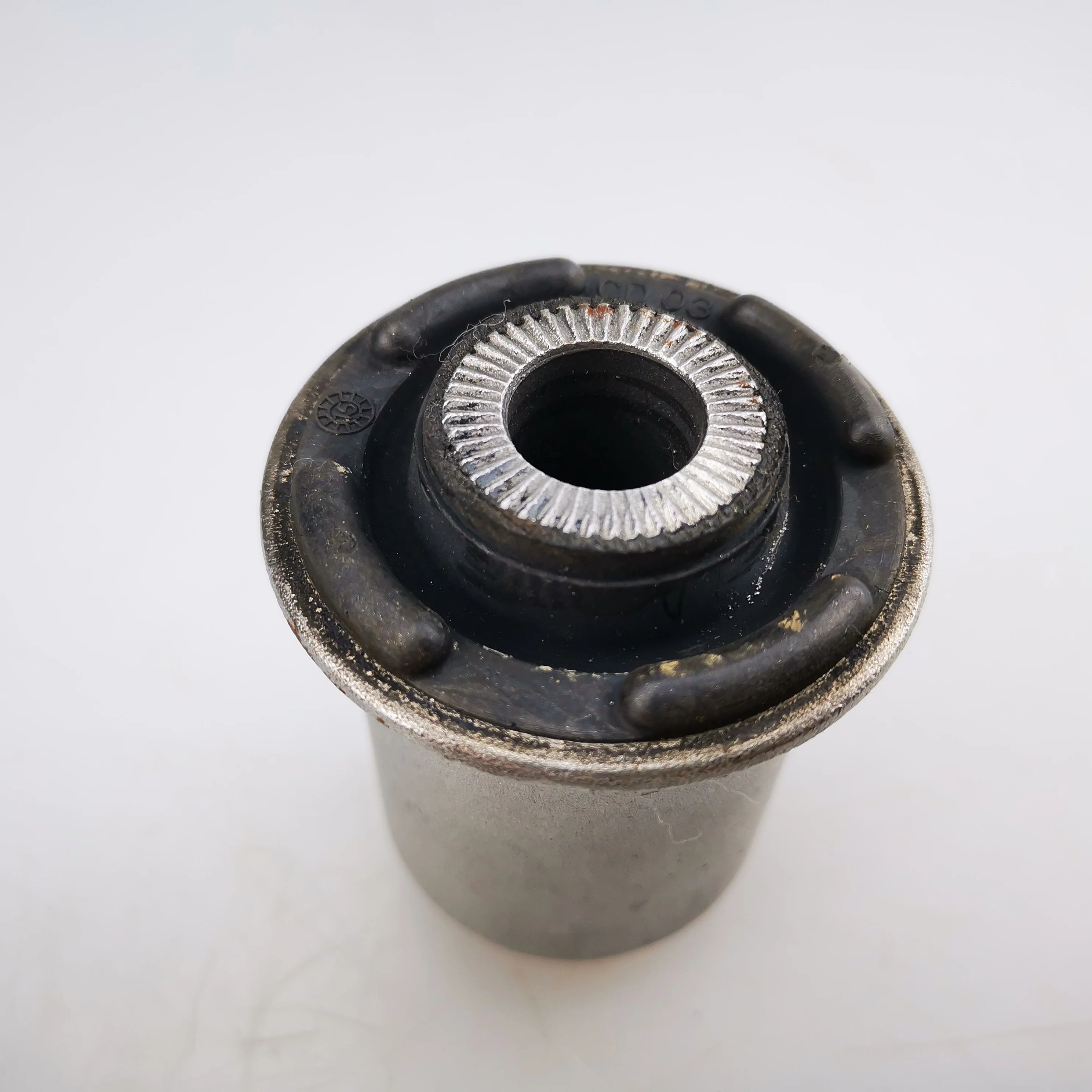SAIC MAXUS G10 Brand Front Control Arm Middle Small Bushing C00021313