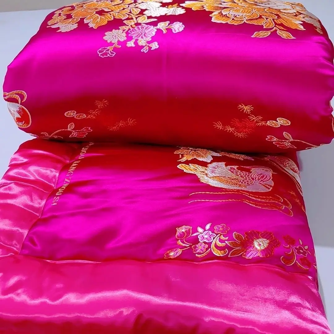 

No Cotton Filling Glossy satin silk cover with zipper Floral print bedspread home bedding