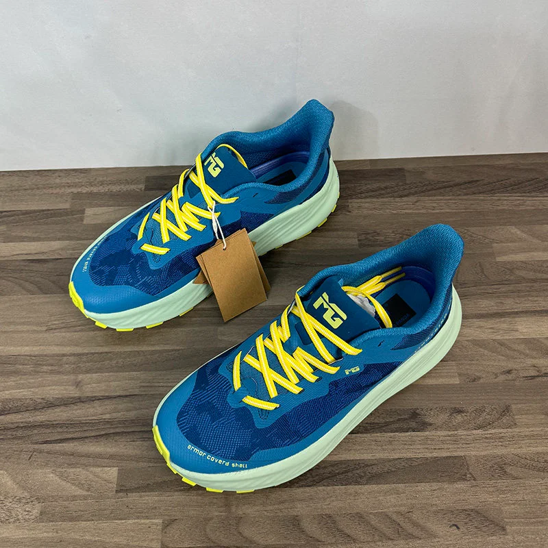 2025 Hot New Unisex Outdoor Sports Wearable Running Shoes Comfortable Breathable Casual Running Shoes Tennis Shoes