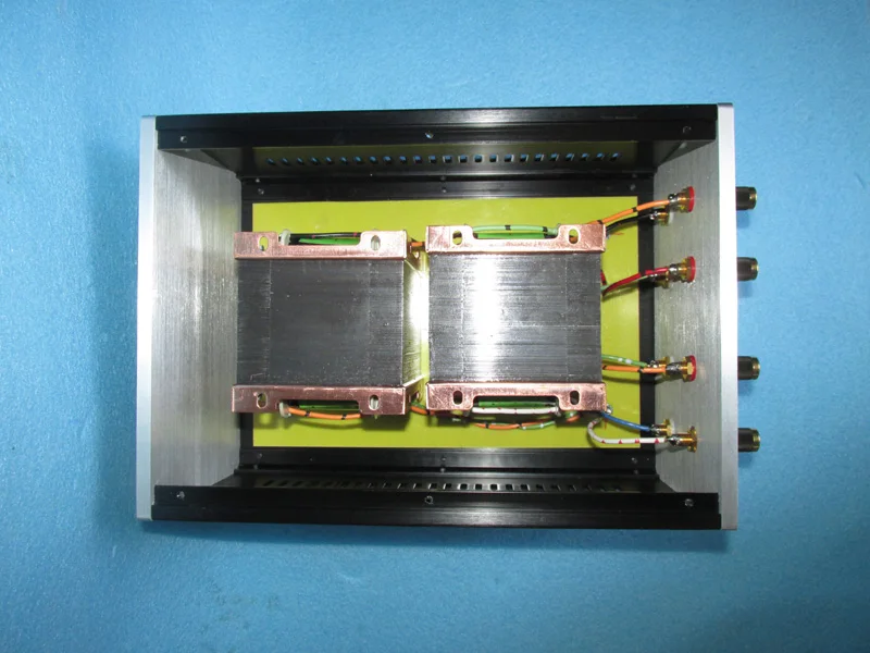 

1: 1. Transistor output transformer 200W power amplifier using American McMurdo amplifier output voltage winding process