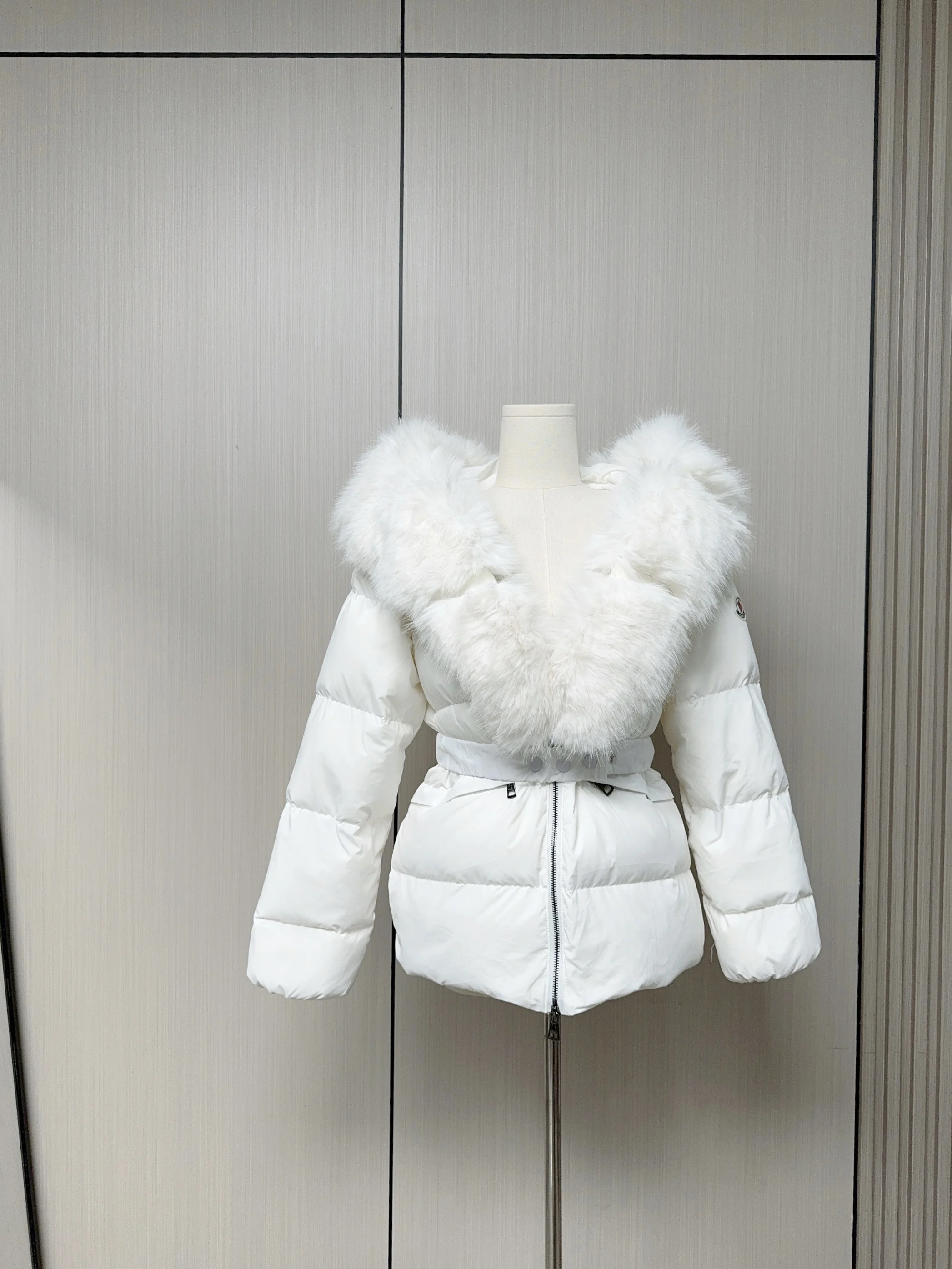 المرأة الخريف الشتاء شارع العليا فو الثعلب الفراء تقليم مقنعين الأبيض بطة أسفل معطف سيدة الشارع الشهير الدافئة طويلة الأكمام أسفل أبلى #1