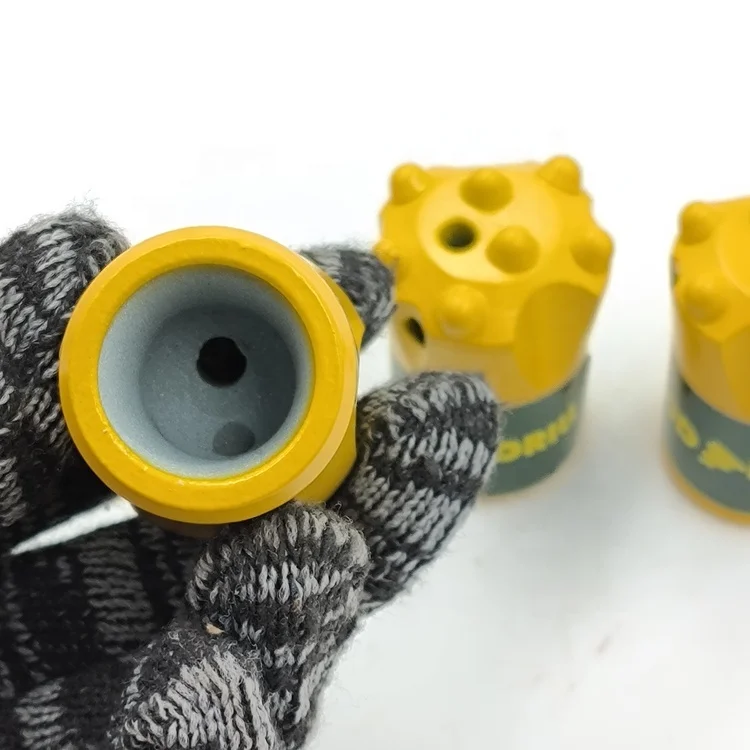 Various diameters of drills can be  with tapered bit alloy bits for rock drilling, and OEM services can be provided