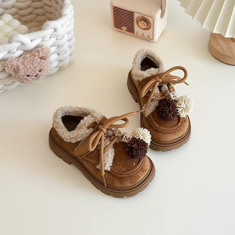 

2025 Winter Girls Fashion Cotton Shoes New Sweet Hairball Causal Kids Outdoor Princess Shoes Thick Bottom Children's Plush Shoes