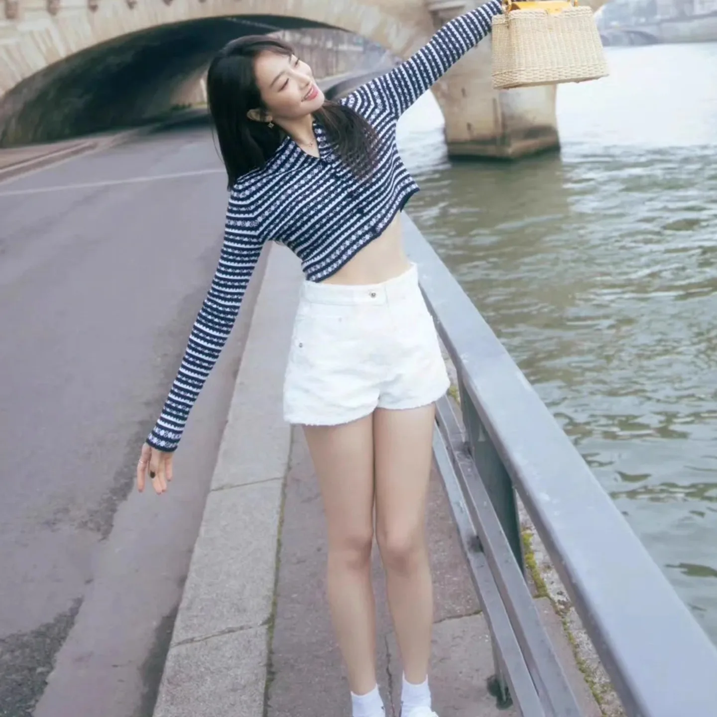 

Off Song Si Early Autumn Embroidered Long Sve Knitted ort Cardigan Women's Bla White Stripes Color Blo Knitwear