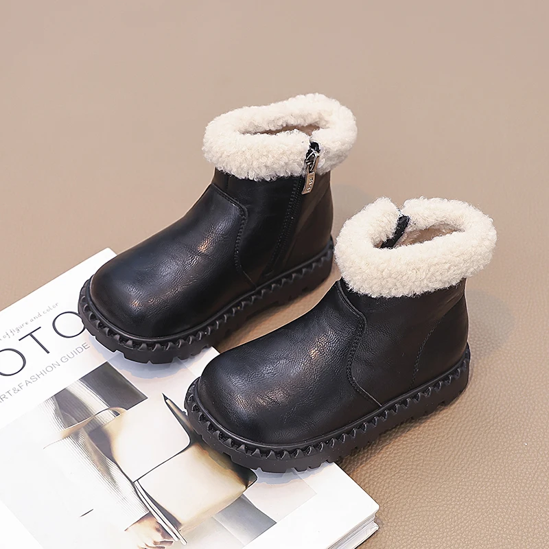 جديد 2025 أطفال الثلوج أحذية الفتيات أحذية قطنية شتاء دافئ عادية طفل رضيع الأحذية الجلدية طالب الاطفال أفخم تشيلسي حذاء من الجلد #1